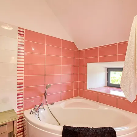 Сasa de vacaciones De Bervic Avec Piscine *