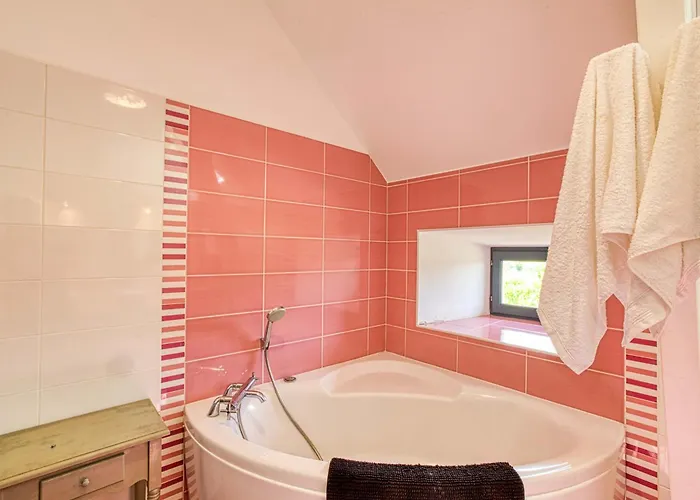 Σπίτι διακοπών De Bervic Avec Piscine *